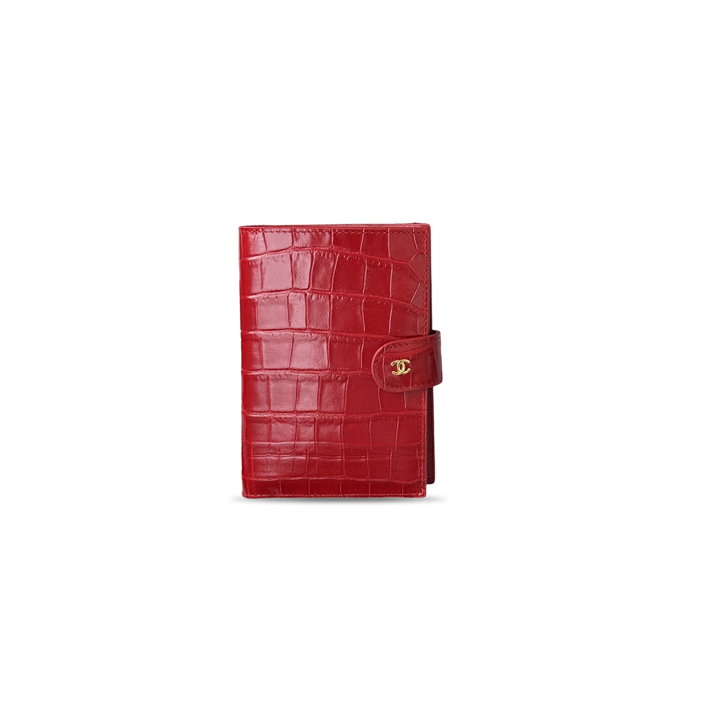 CHANEL MASTER CROCODILE-EMBOSSED PASSPORT HOLDER AP5193 (14*10.5*2cm)